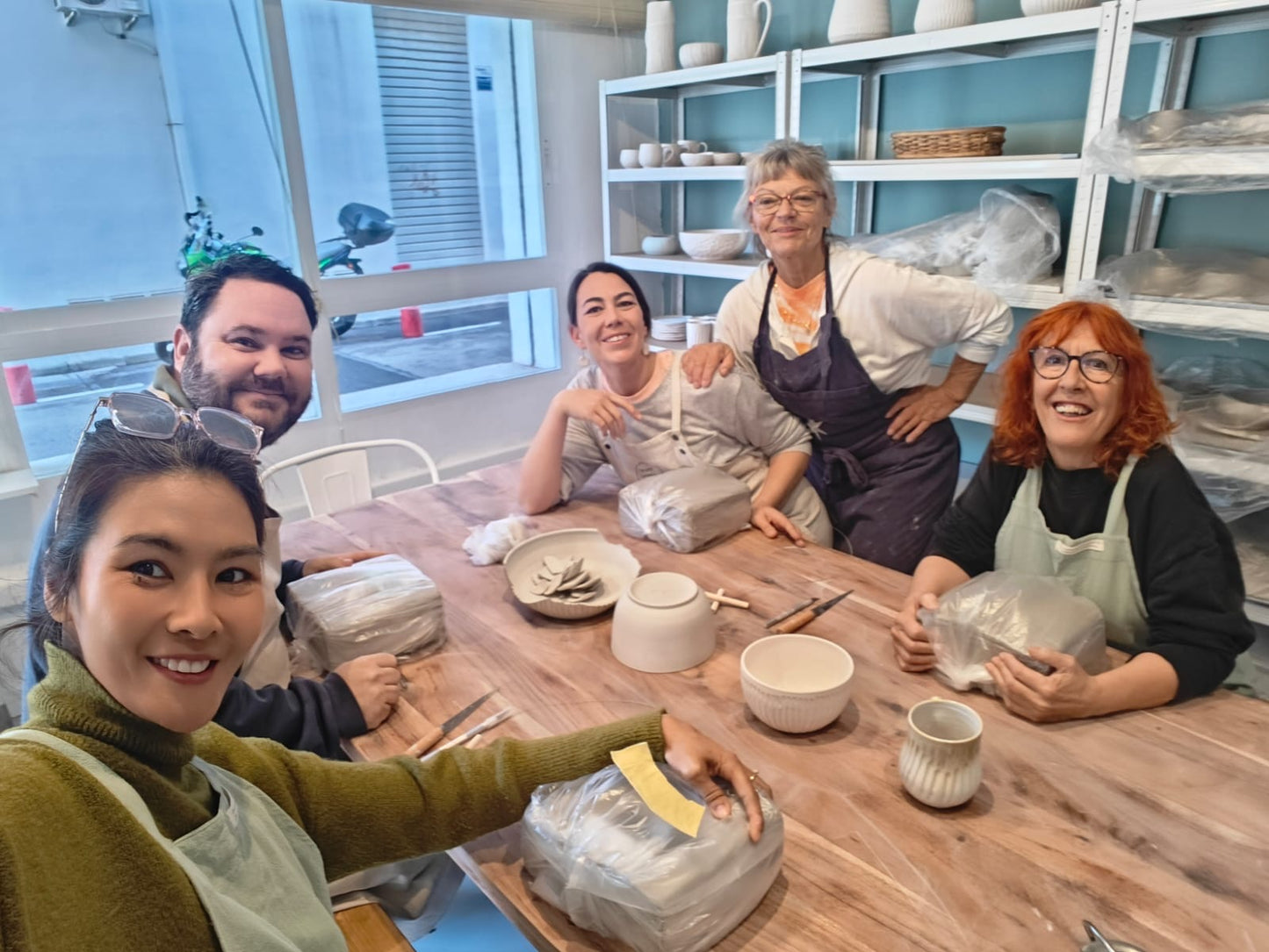 CLASES DE CERÁMICA CON TORNO Y MODELADO- Bonos Mensuales