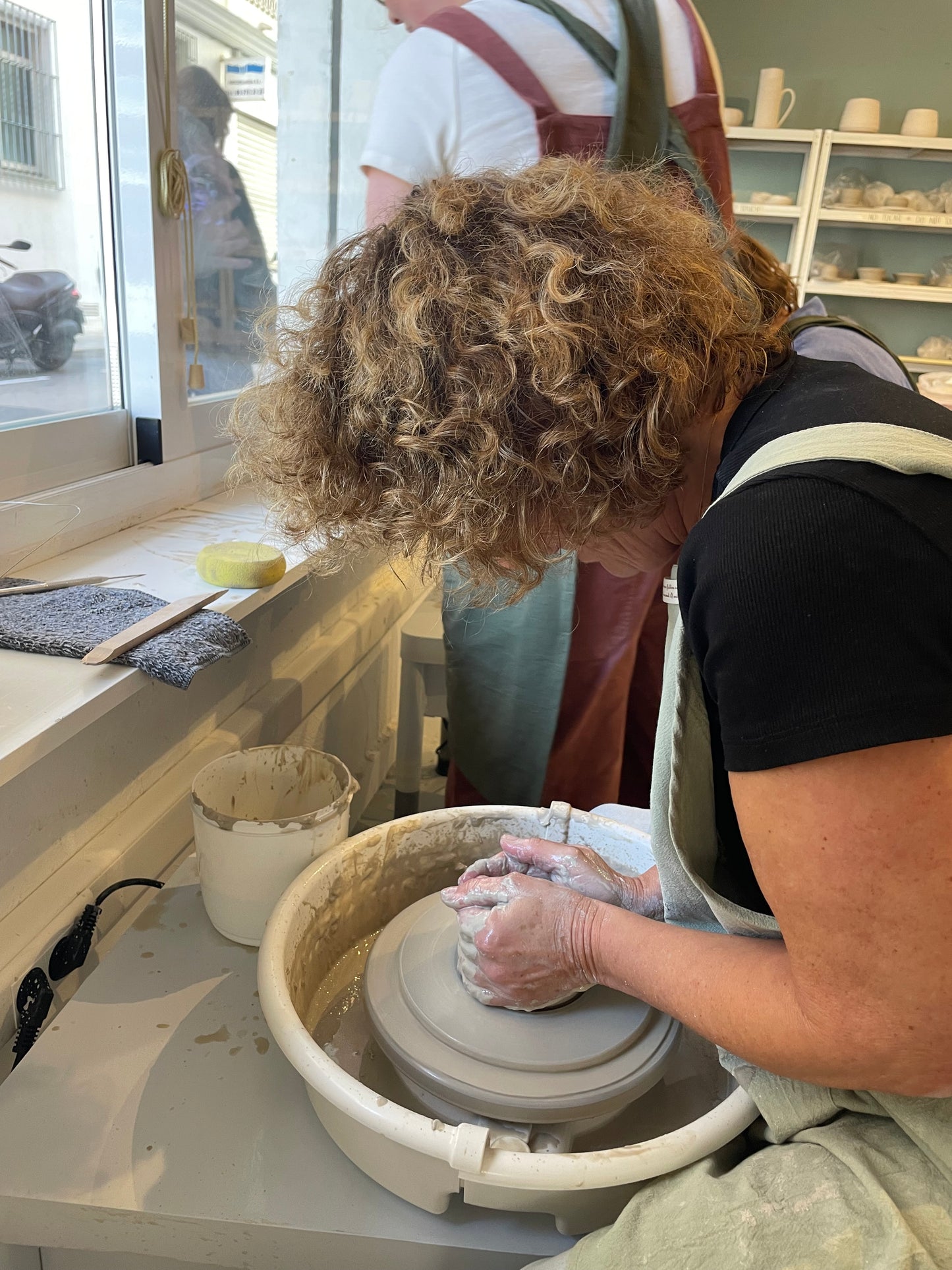 CLASES DE CERÁMICA CON TORNO - Bonos Mensuales